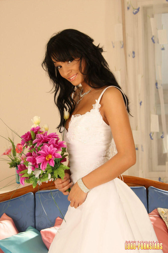 фото голая невеста